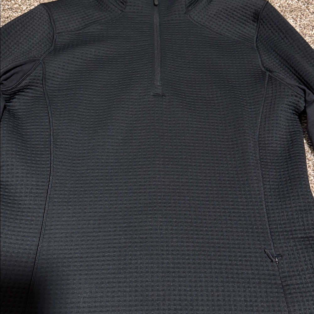 Lululemon 1/2 Zip LS - Picture 3 of 6